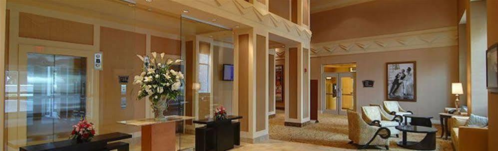 Отель Hollywood Casino Бангор Экстерьер фото
